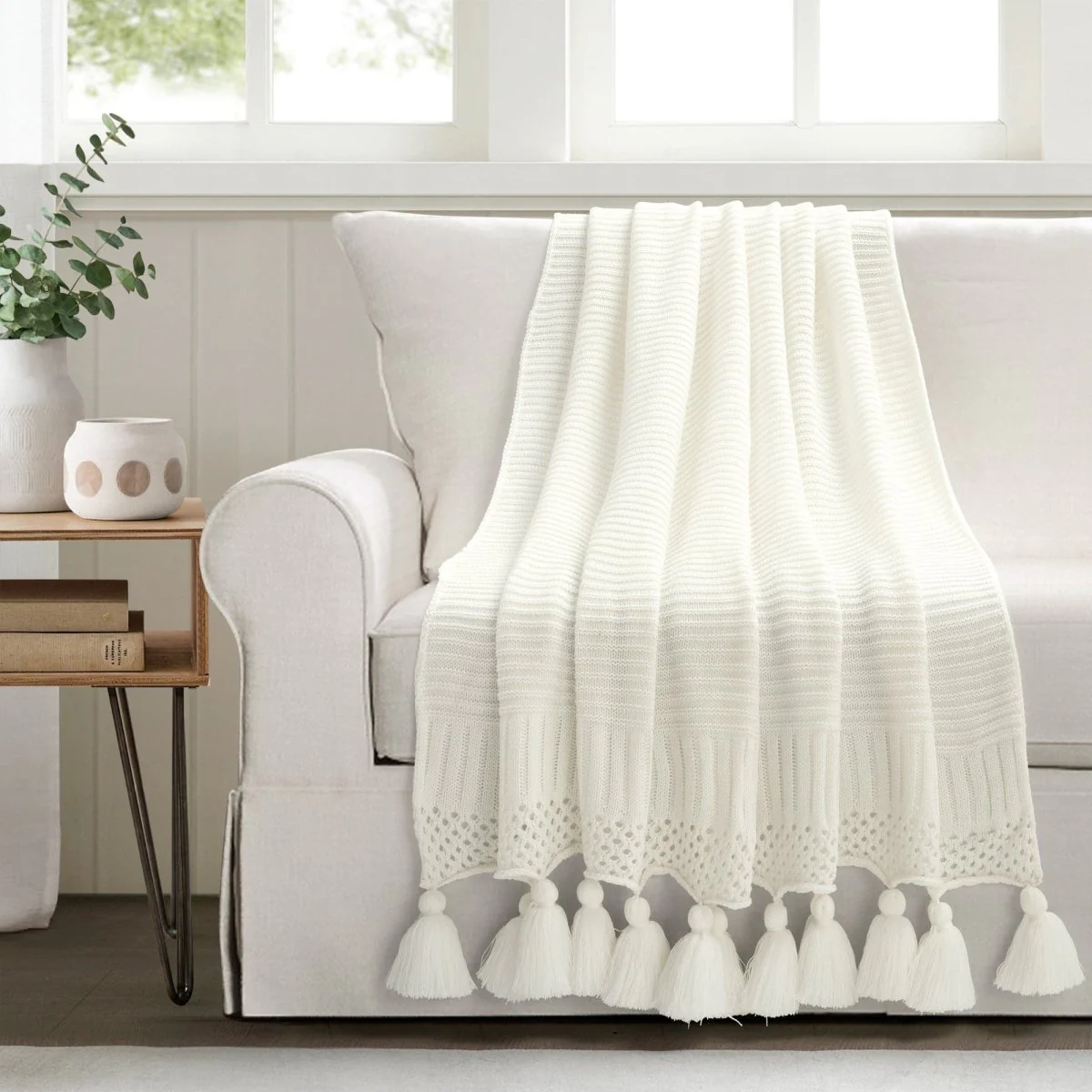 Boho Knitted Tassel Throw - Image 3