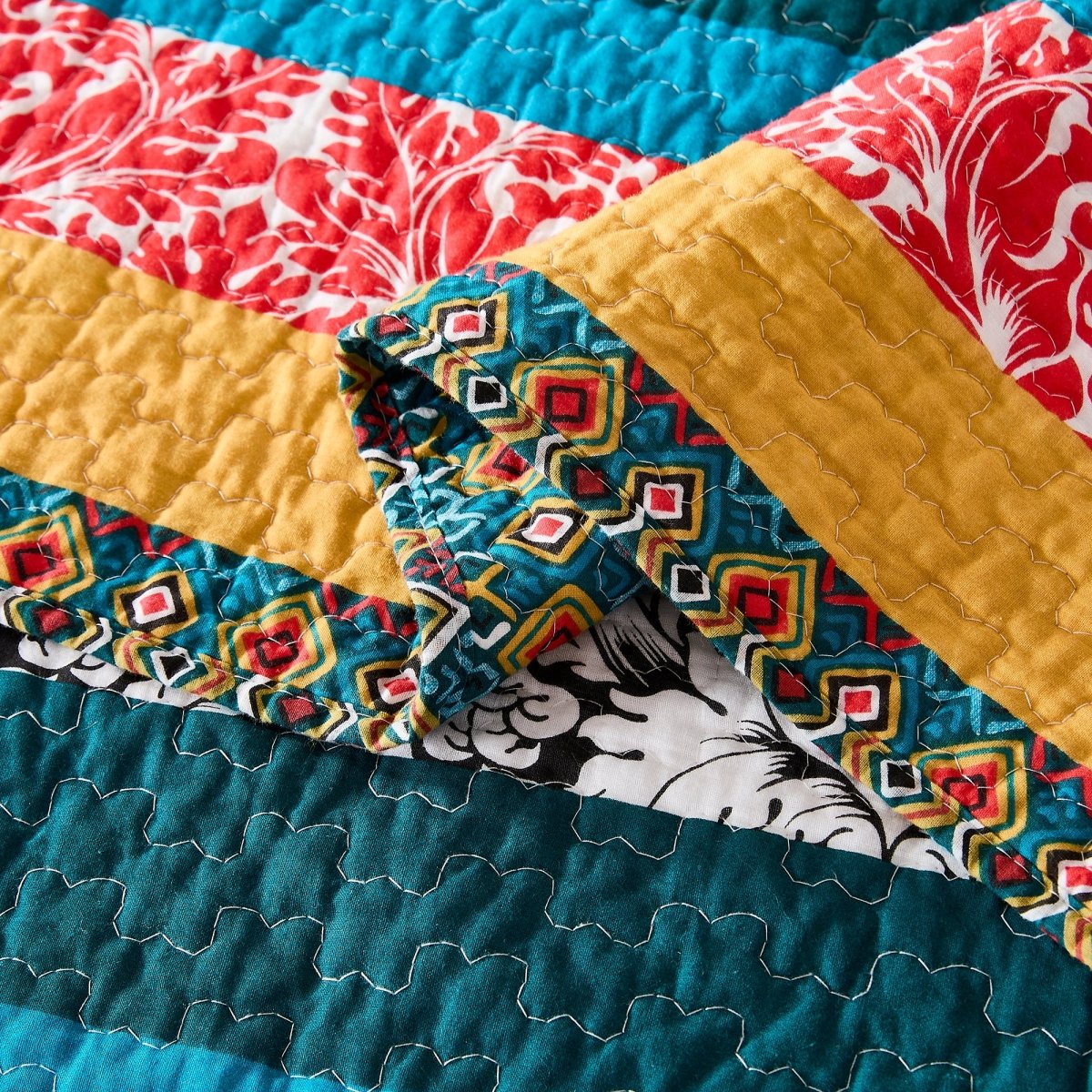 Boho Stripe Quilt Set - Image 4