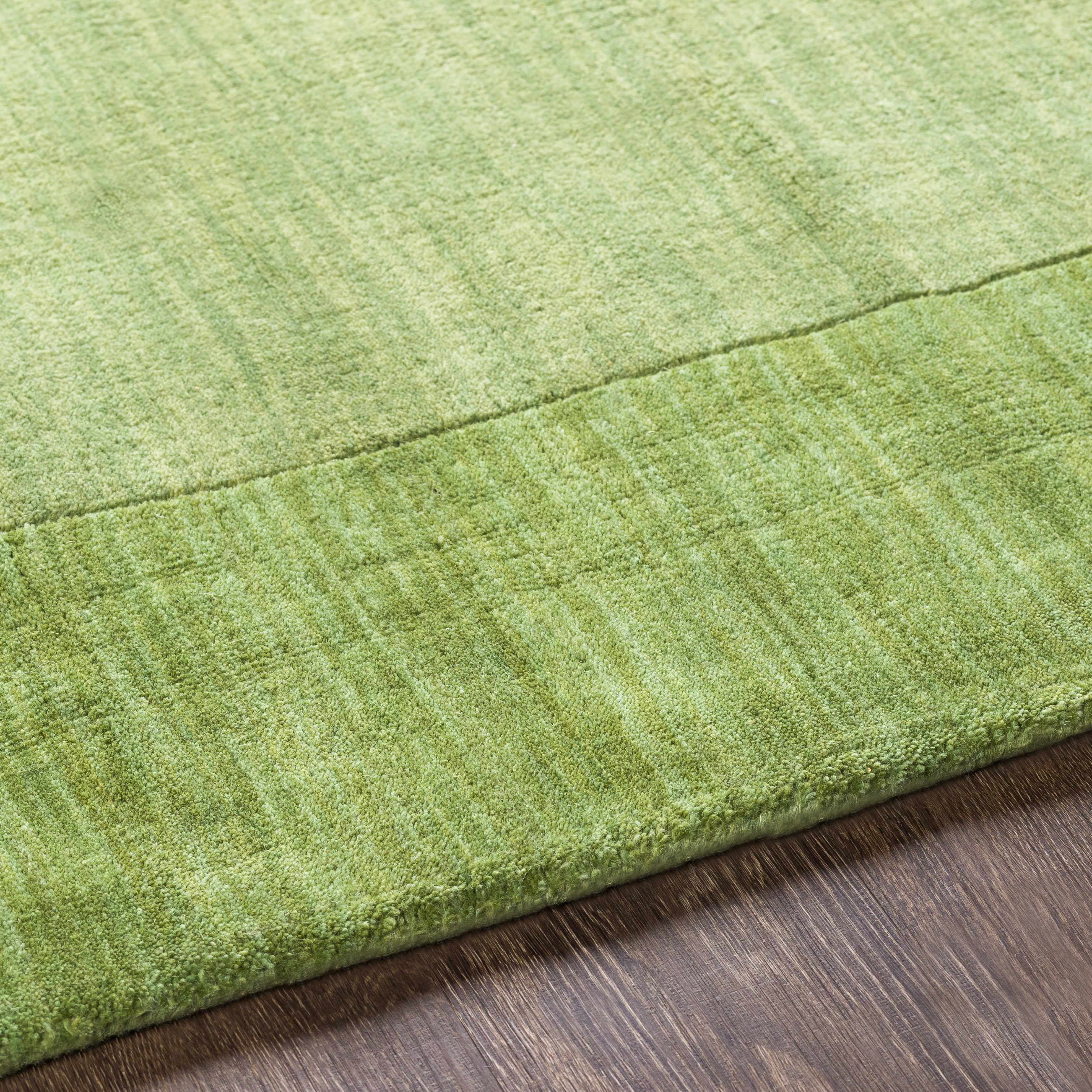 Bordered Solid Green Wool Rug - Image 4