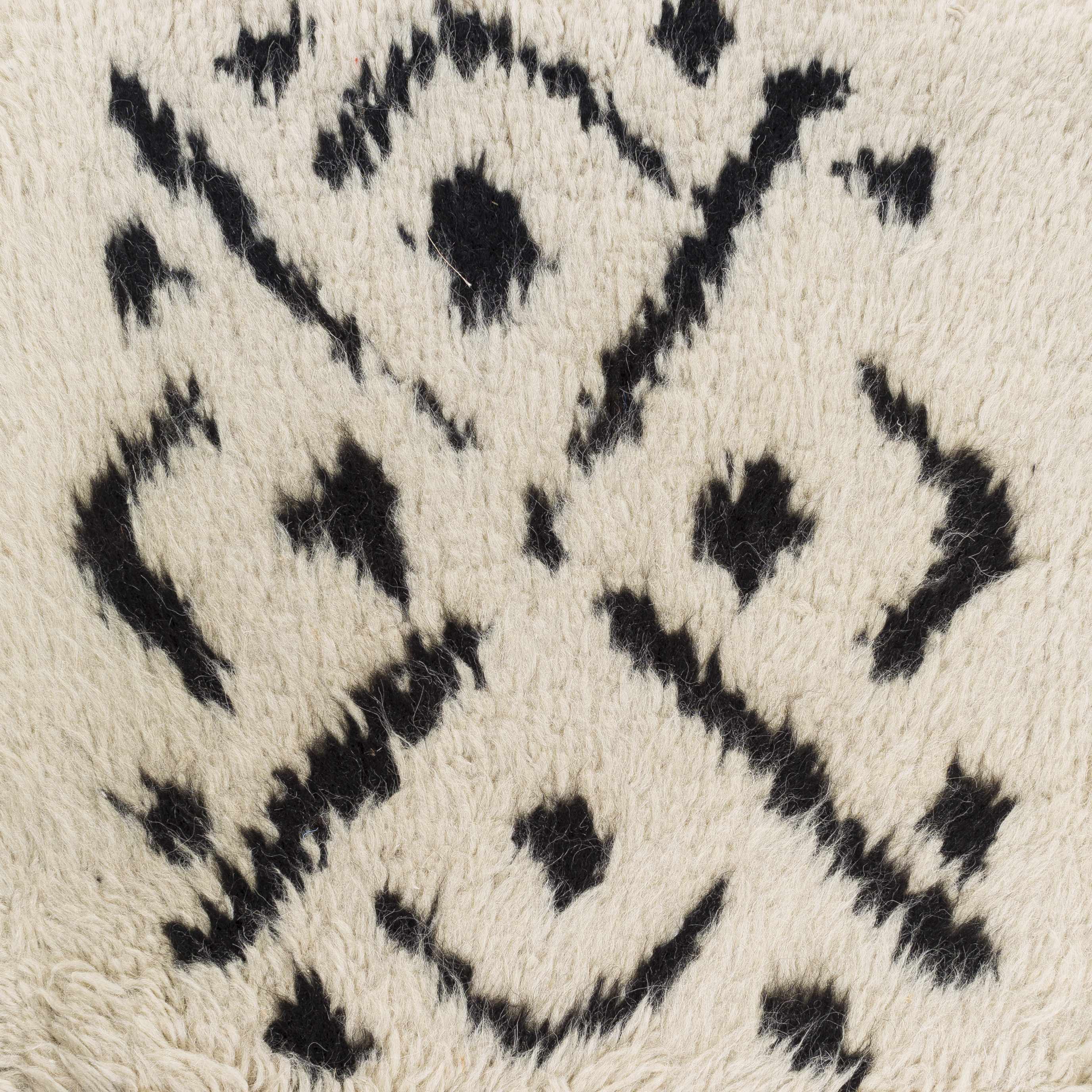 Boron Area Rug - Clearance - Image 6