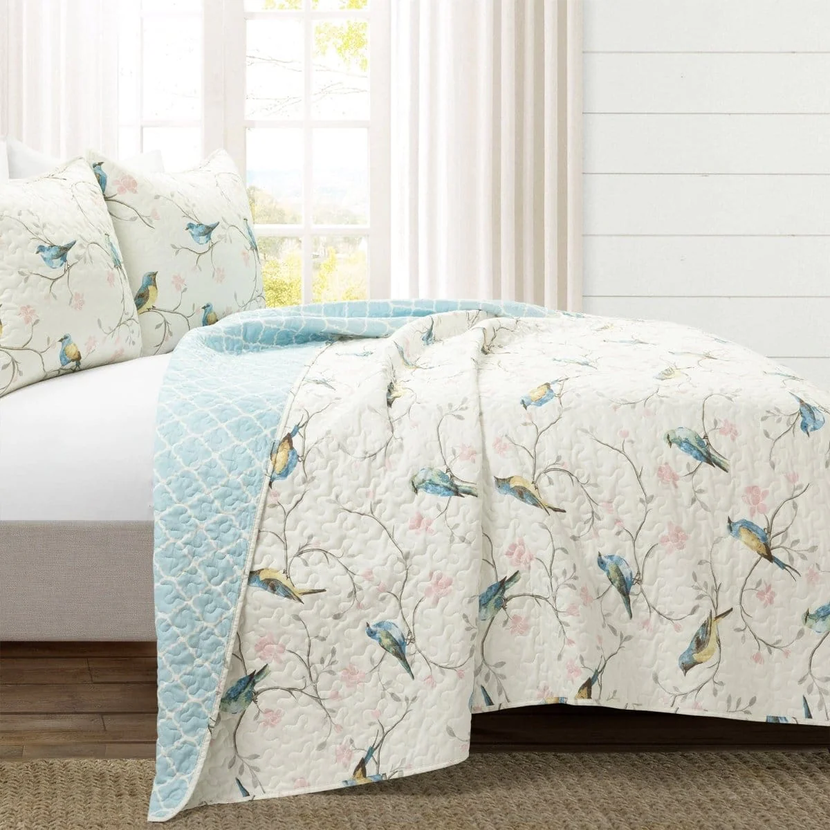 Botanical Bird & Flower Quilt 3 Piece Set - Image 2