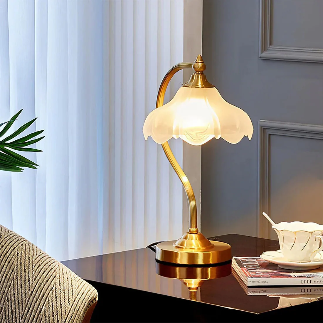 Brass Glass Petal Table Lamp E26 Dimmable 16.5" Gold Base - Image 10