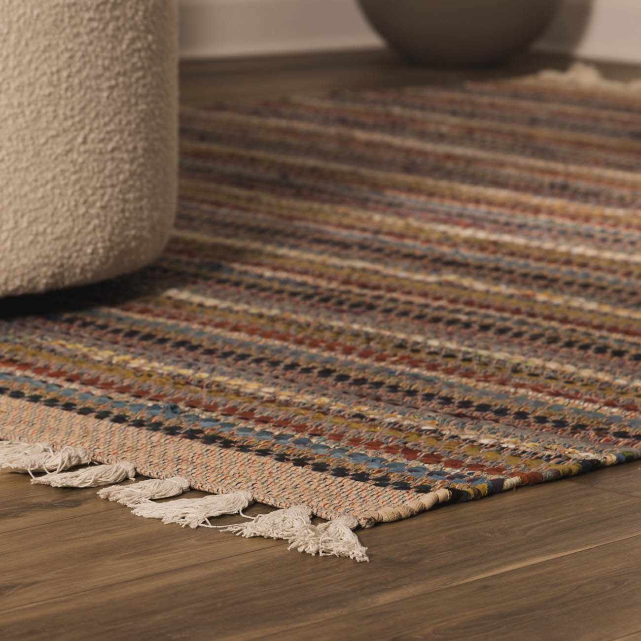 Brenda Crimson Area Rug - Image 10