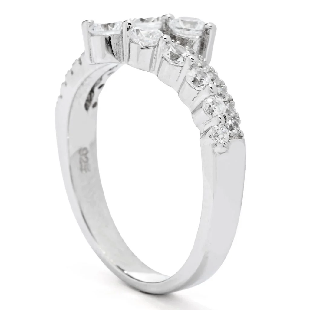 Brilliante Italia 0.72 DEW Simulated Diamond Asymmetrical Graduated Ring - Image 2