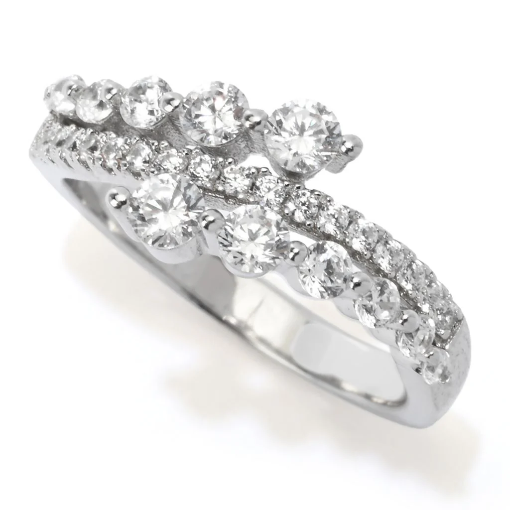 Brilliante Italia 0.72 DEW Simulated Diamond Asymmetrical Graduated Ring - Image 8