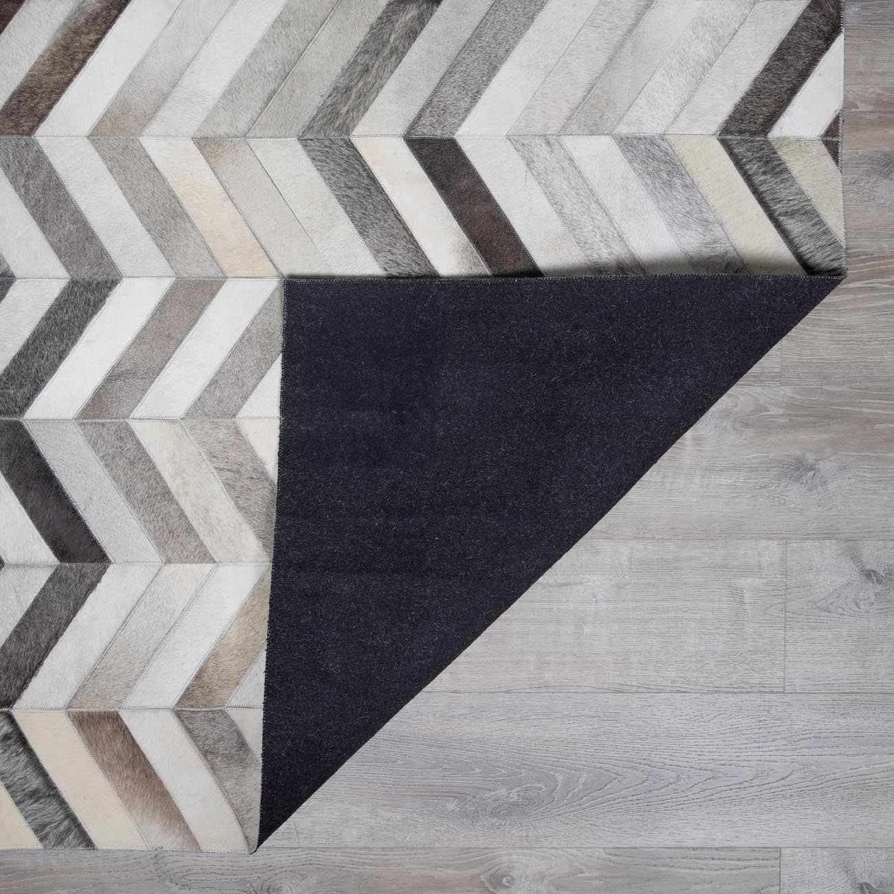 Bristolville Premium Leather Rug - Clearance - Image 4