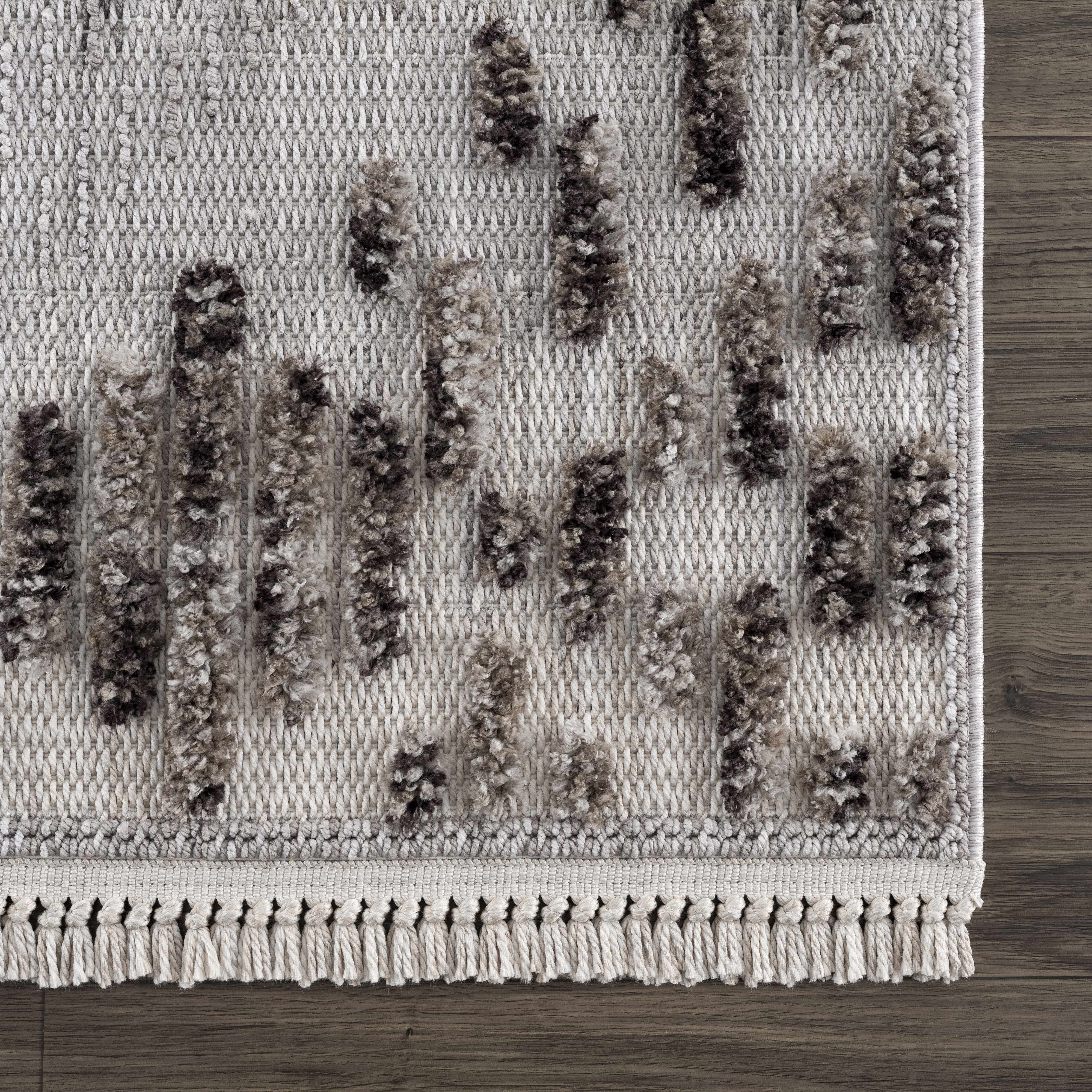 Cabarroguis Area Rug - Image 10