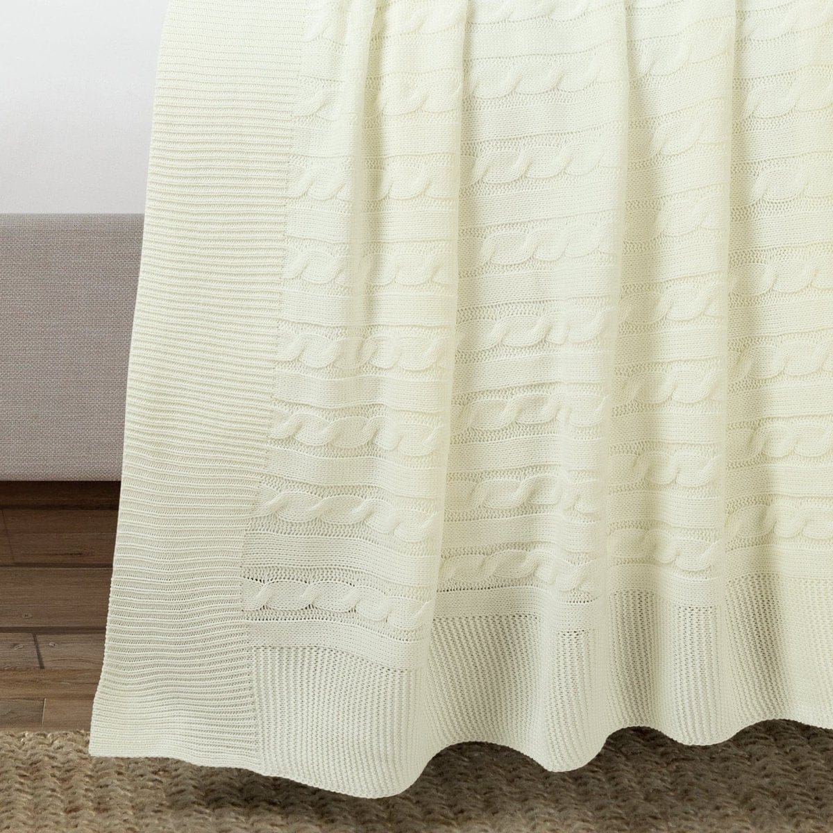 Cable Soft Knitted Blanket/Coverlet - Image 13