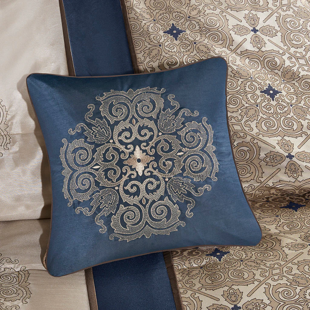 Cal King 7 Piece Jacquard Comforter Set with Throw Pillows - Image 10