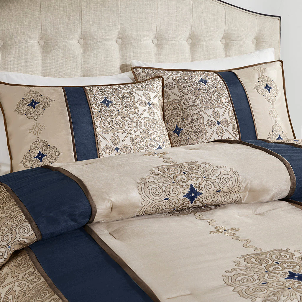 Cal King 7 Piece Jacquard Comforter Set with Throw Pillows - Image 16