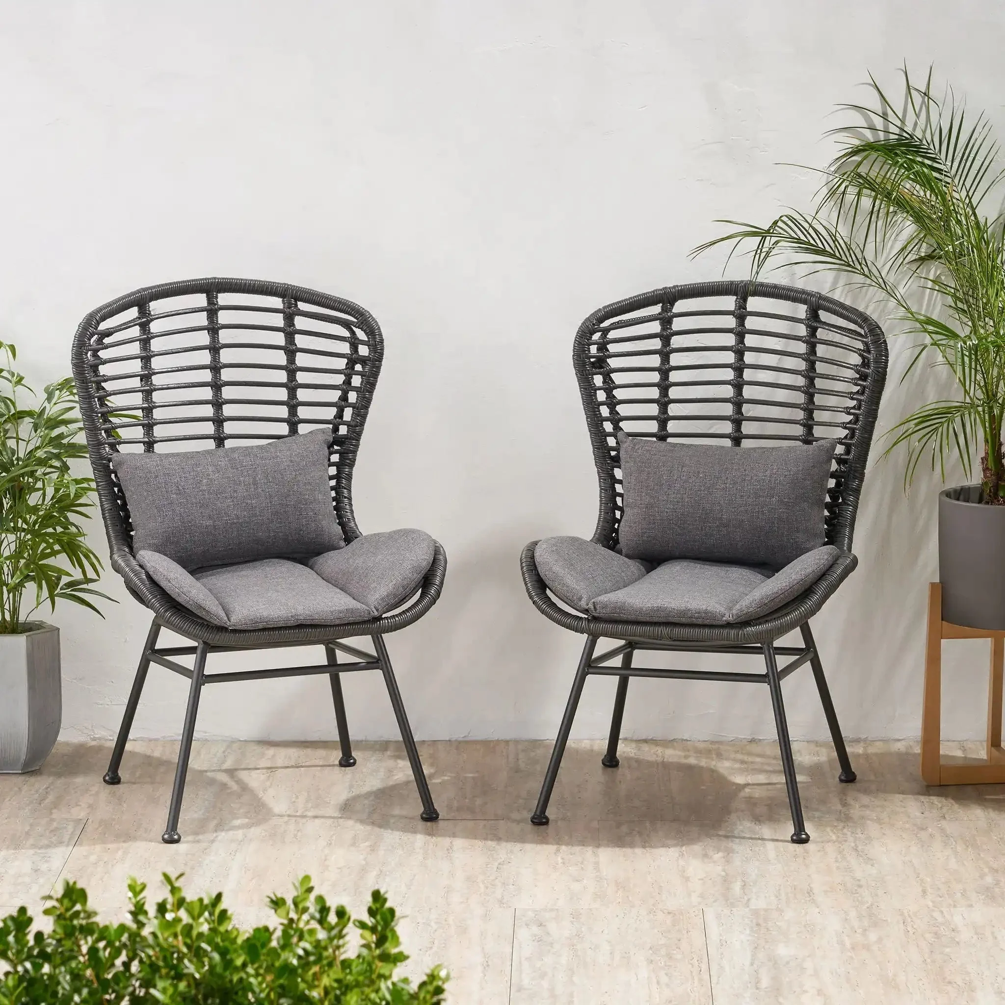 Calypso - Outdoor Chair With Water Resistance Cushion And Iron Frame - Image 8