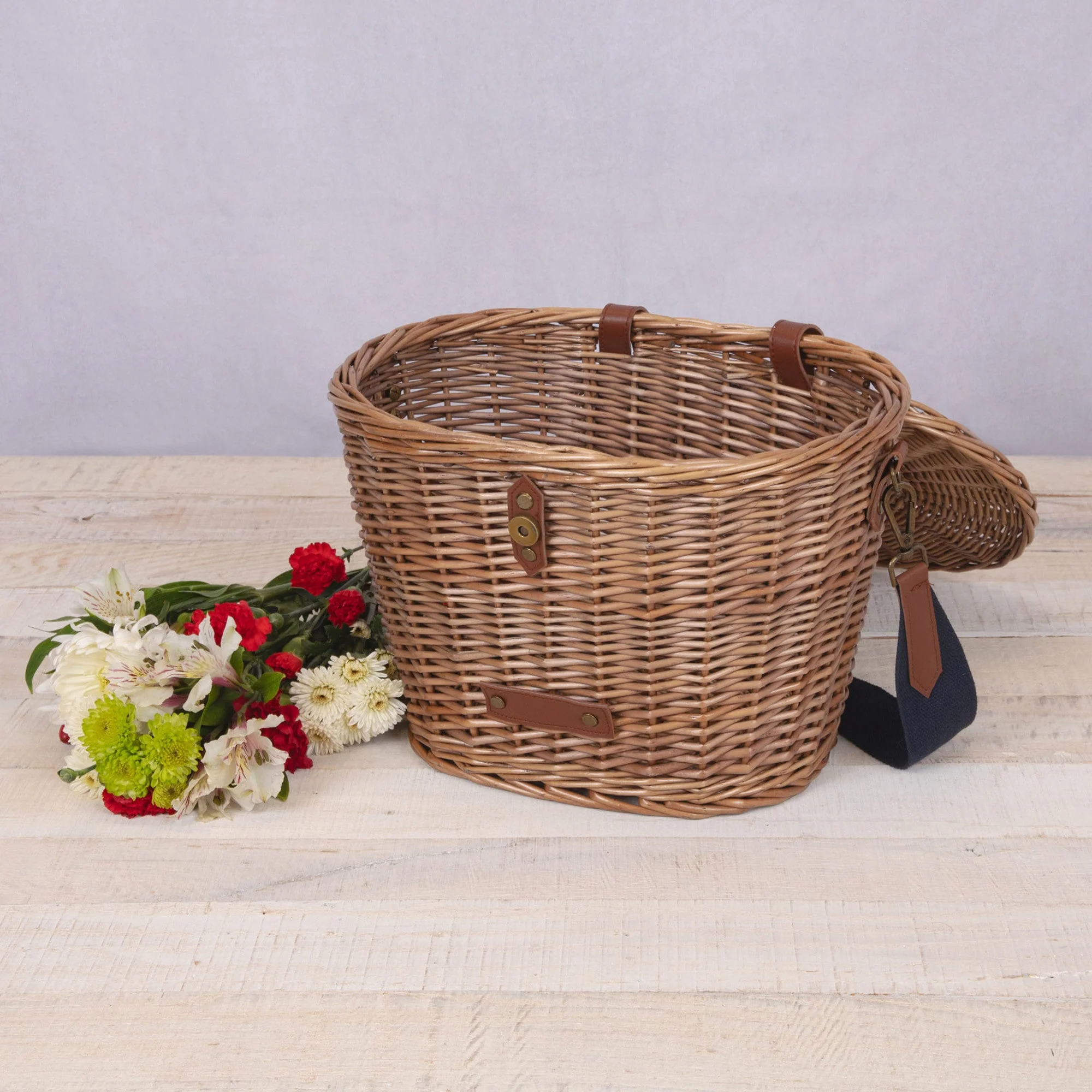 Cambridge Bicycle Basket - Image 2