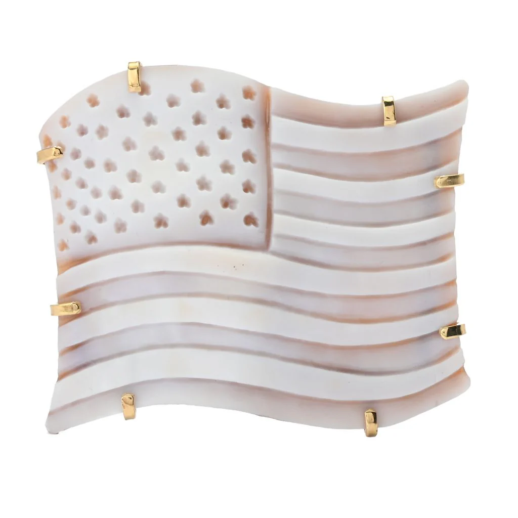 Cameo Italiano "Elysse" American Flag Shell Cameo Brooch/Pendant - Image 3