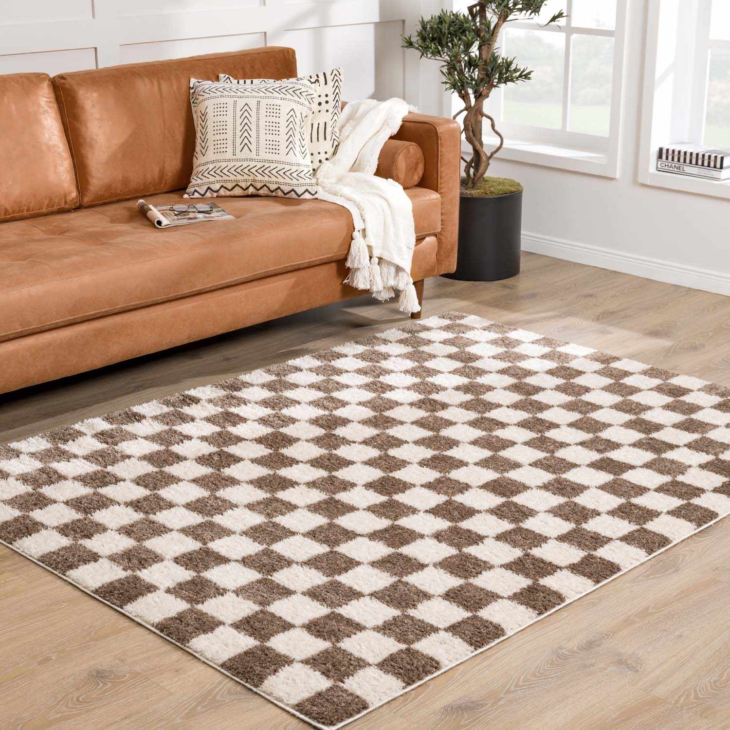 Canika Brown Washable Checkered Area Rug - Image 2
