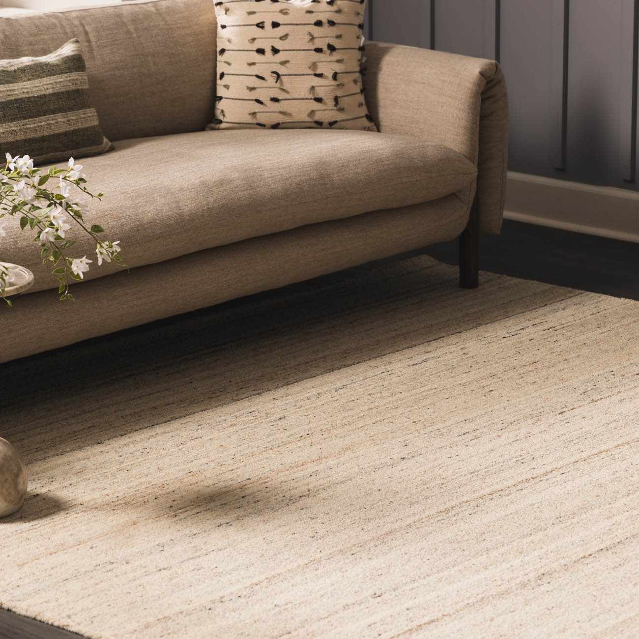 Capote Ivory Area Rug - Image 3
