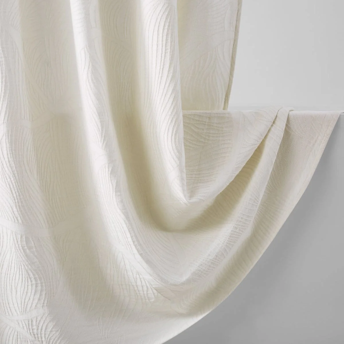 Capstone Whisper Shower Curtain - Image 4