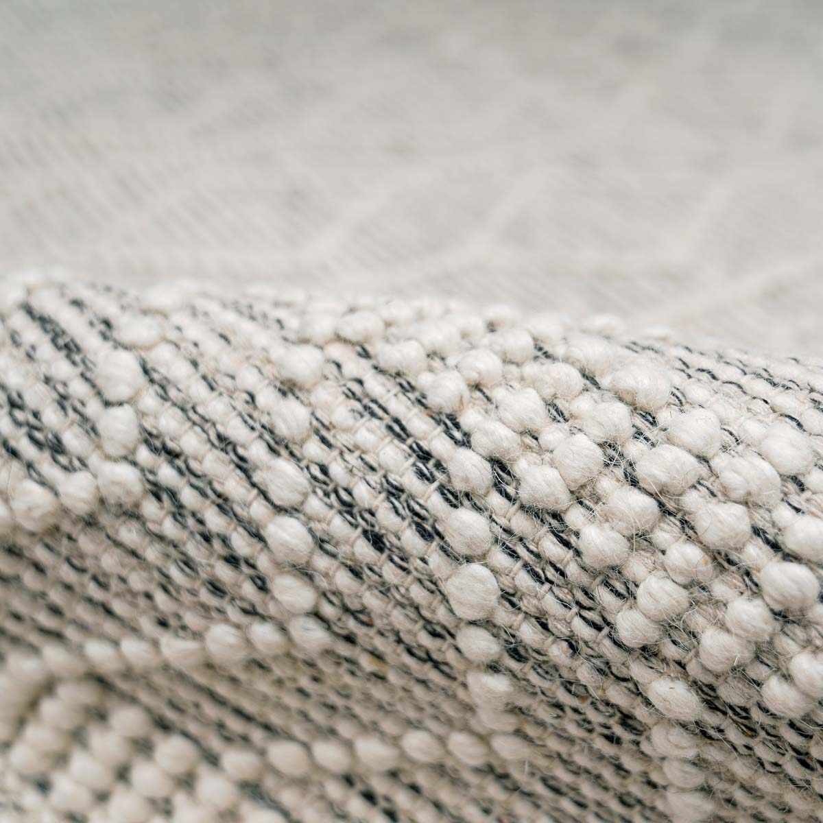 Carolina Wool Area Rug - Image 5