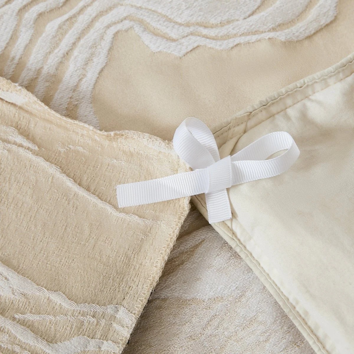 Cascade Wave Duvet Cover Set - Image 7