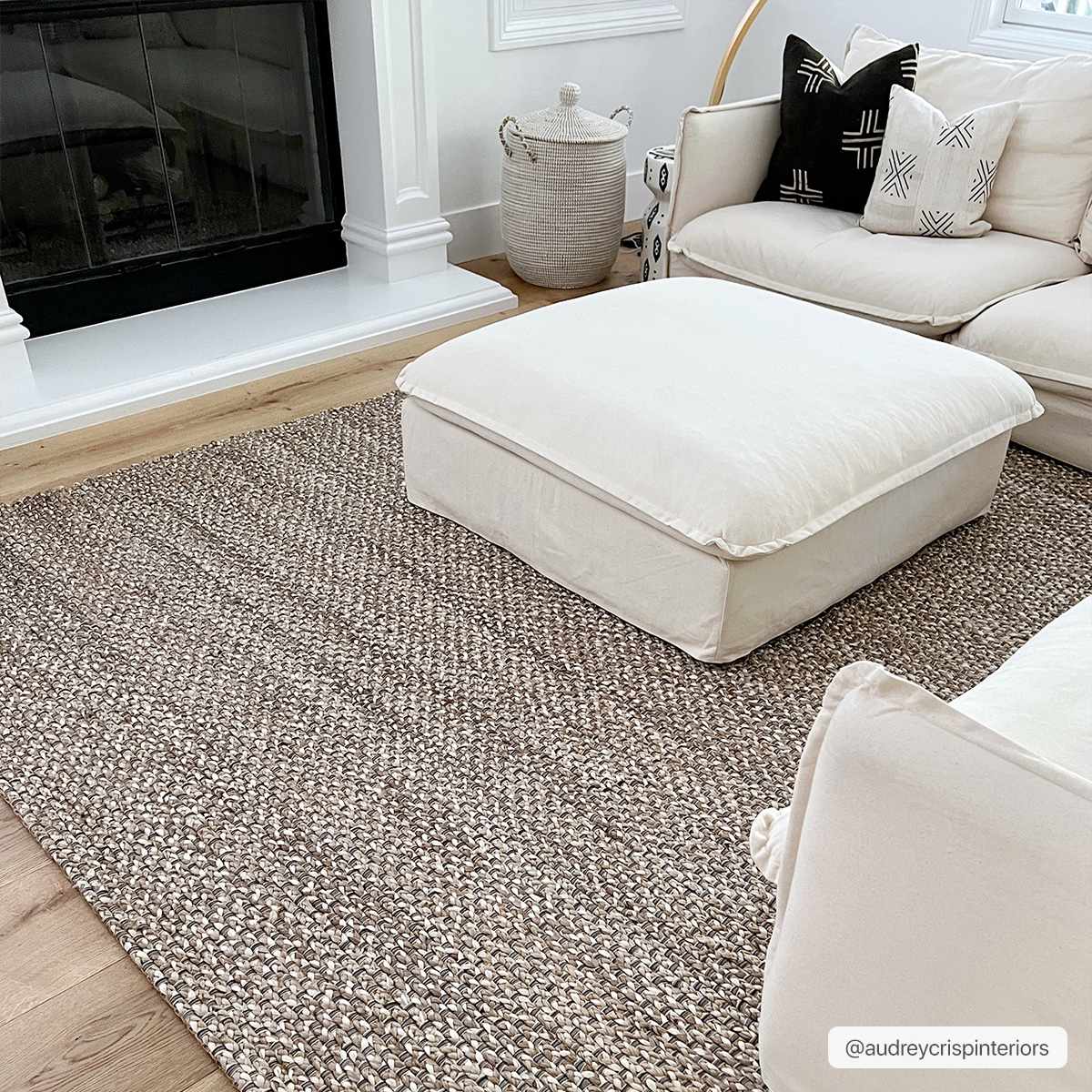 Caspar Hand Woven Natural Jute Rug - Image 2