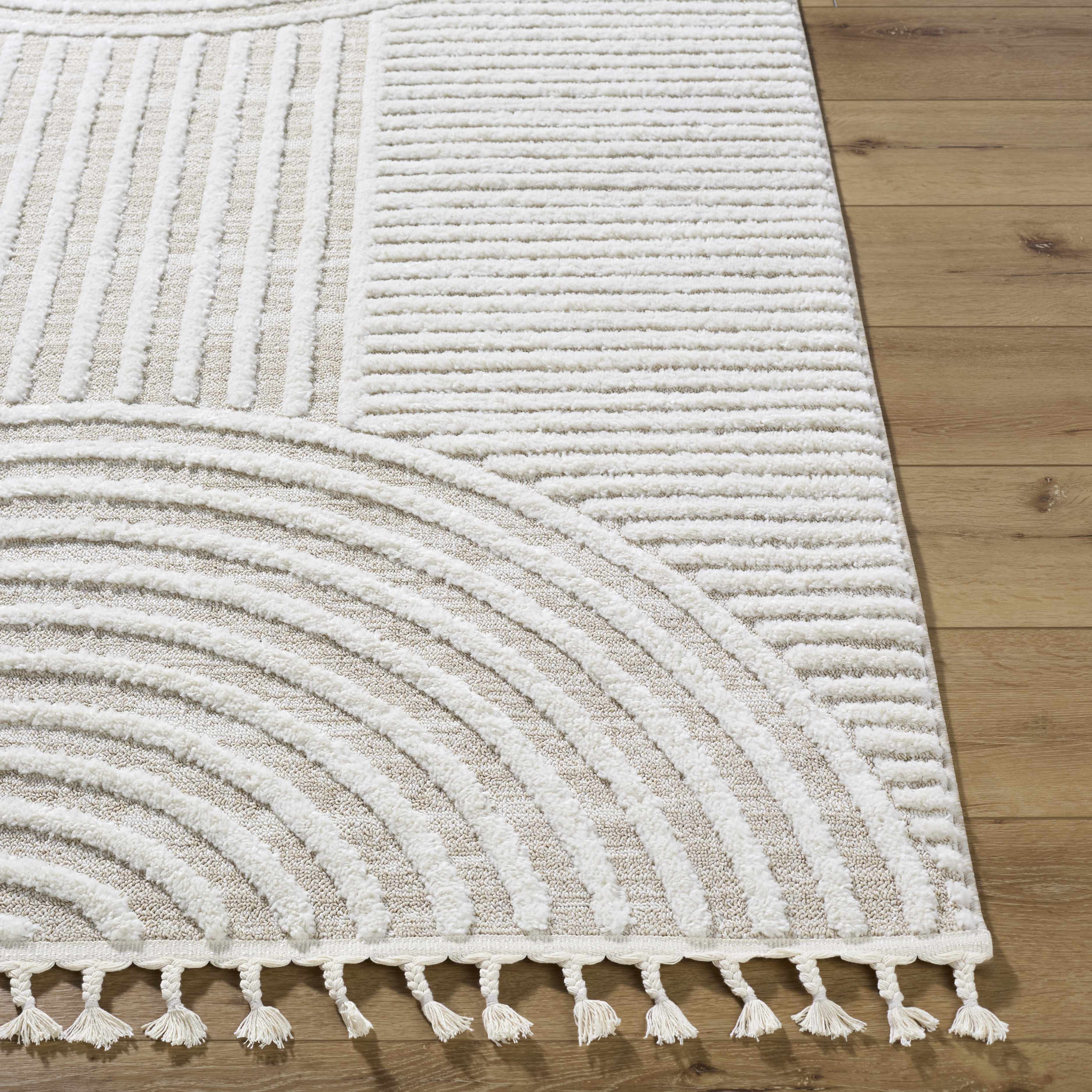 Cassie Area Rug - Image 4