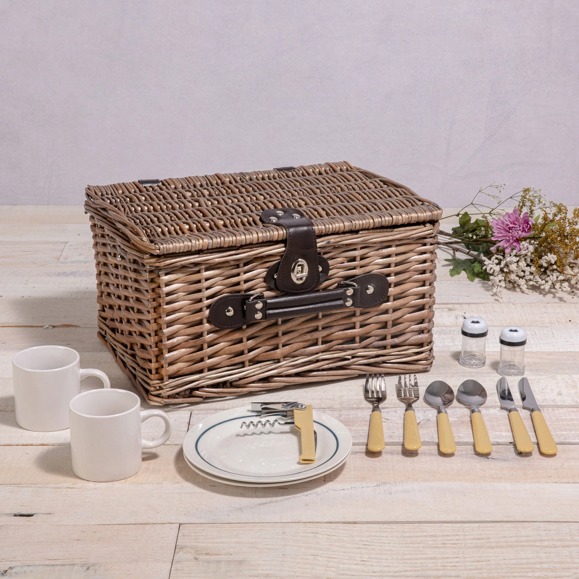 Catalina Picnic Basket - Image 19