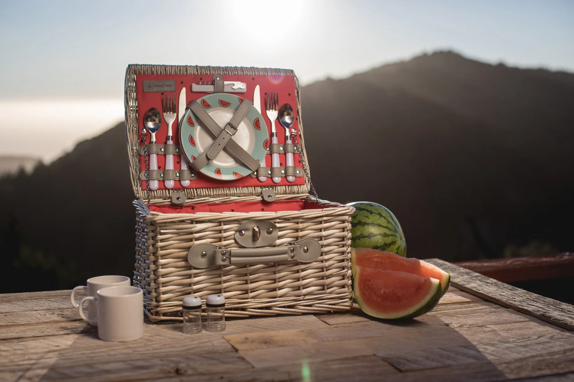 Catalina Picnic Basket - Image 4
