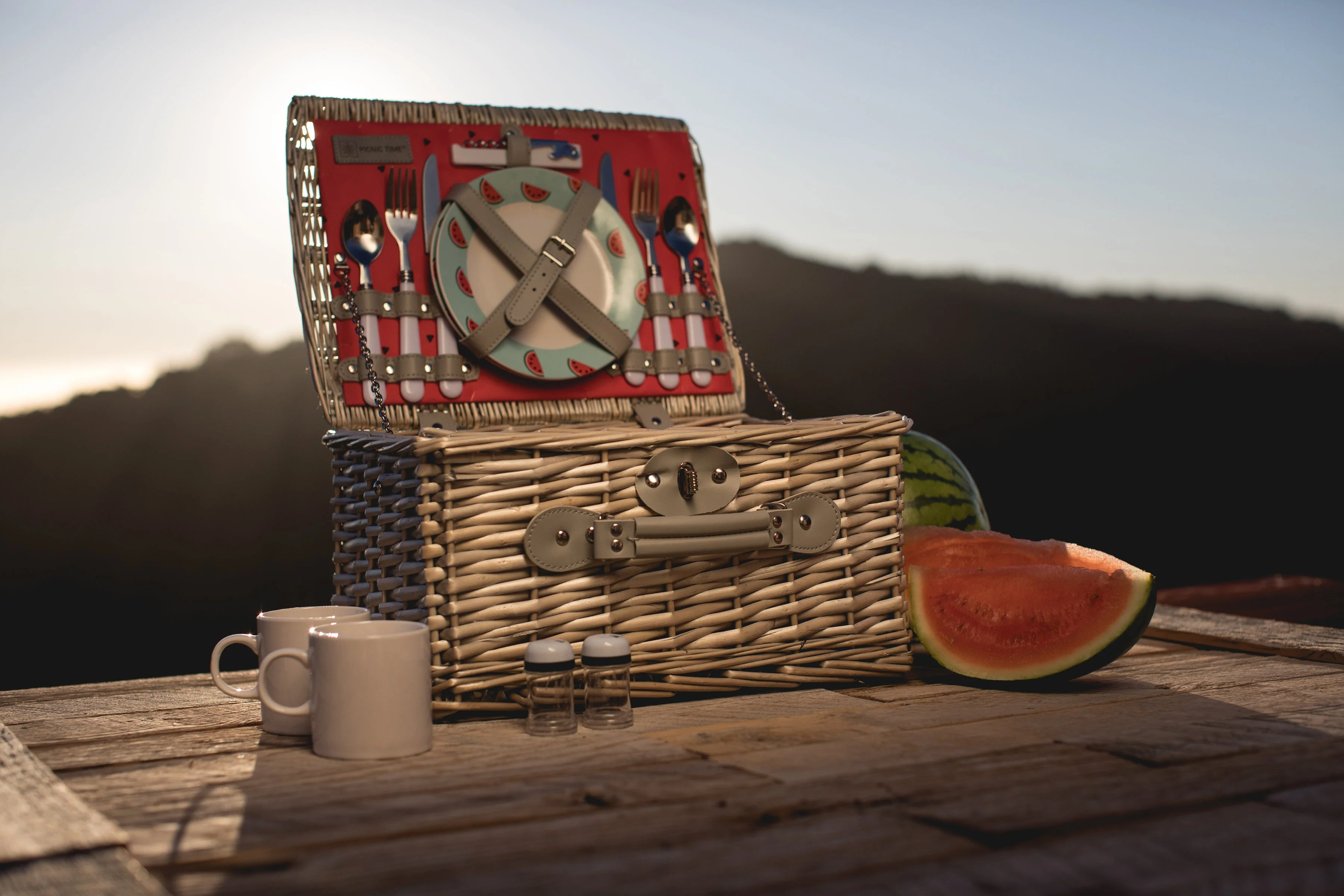 Catalina Picnic Basket - Image 7