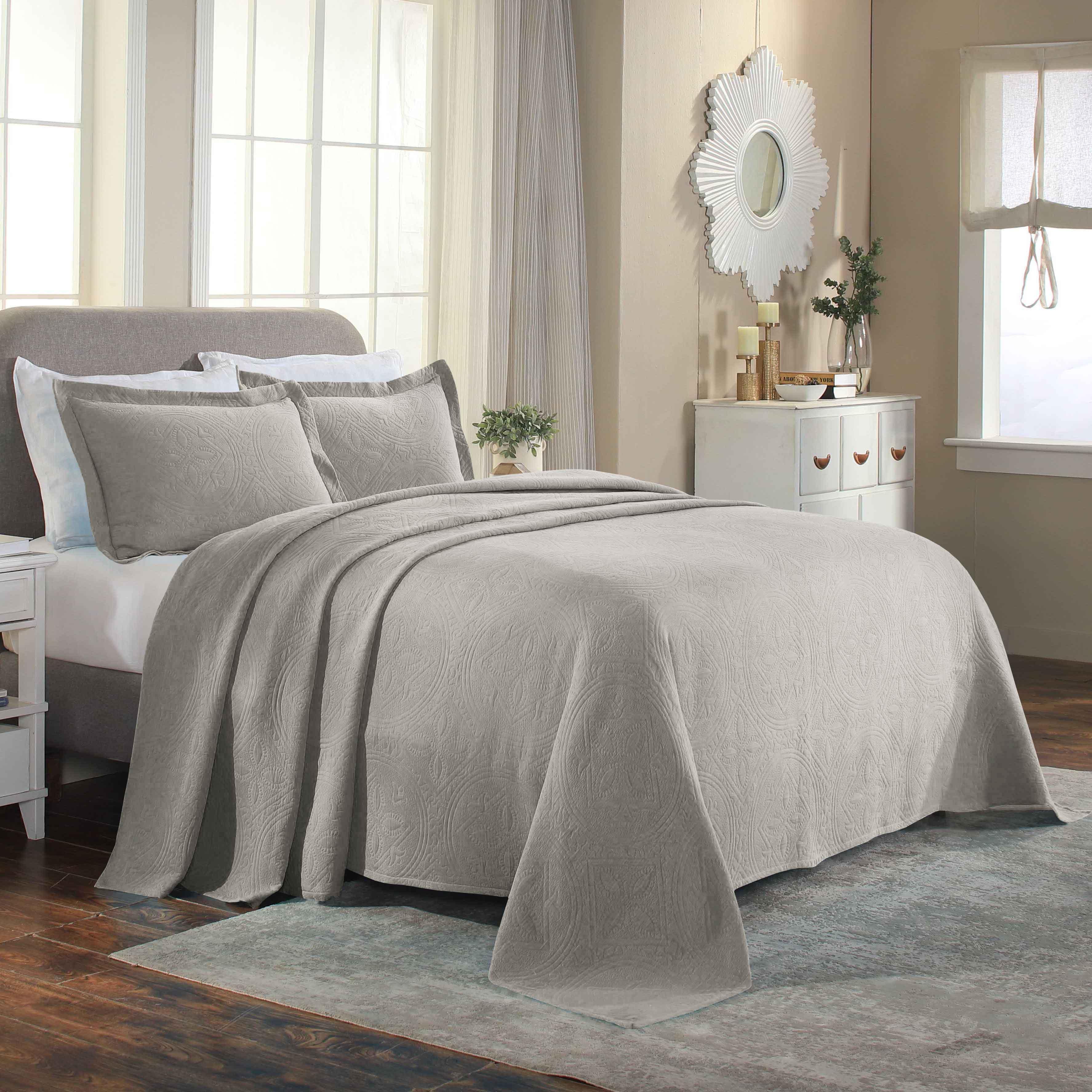 Celtic Circle Cotton Jacquard Matelasse Bedspread Set - Image 27