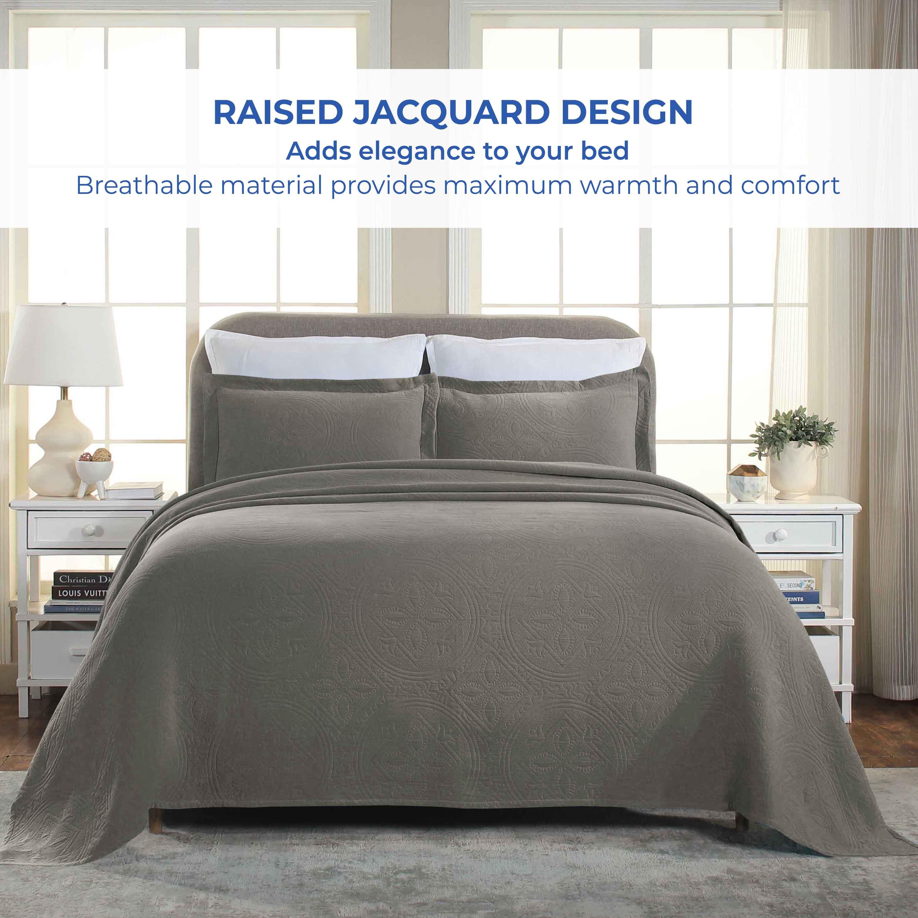 Celtic Circle Cotton Jacquard Matelasse Bedspread Set - Image 7