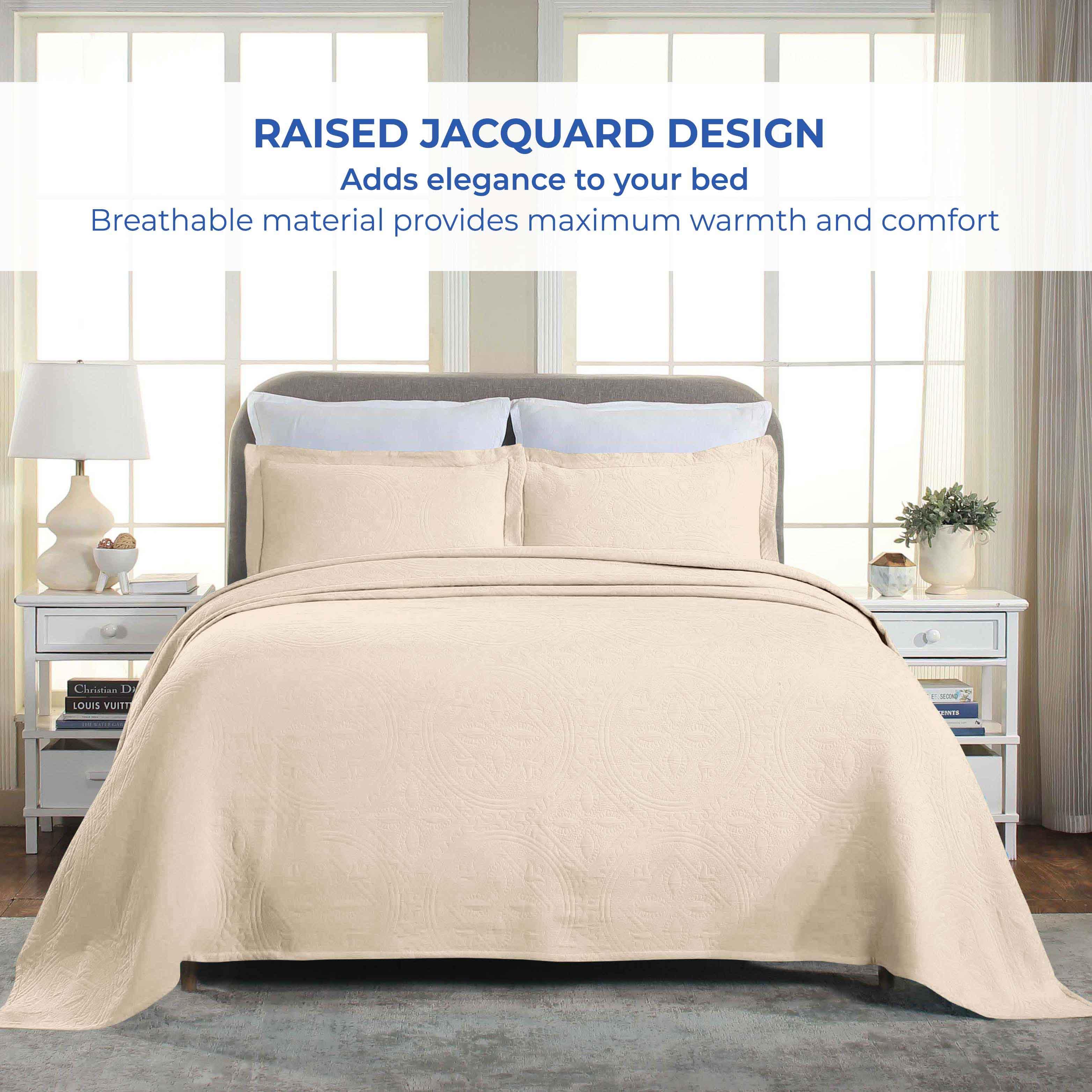 Celtic Circle Cotton Jacquard Matelasse Bedspread Set - Image 70