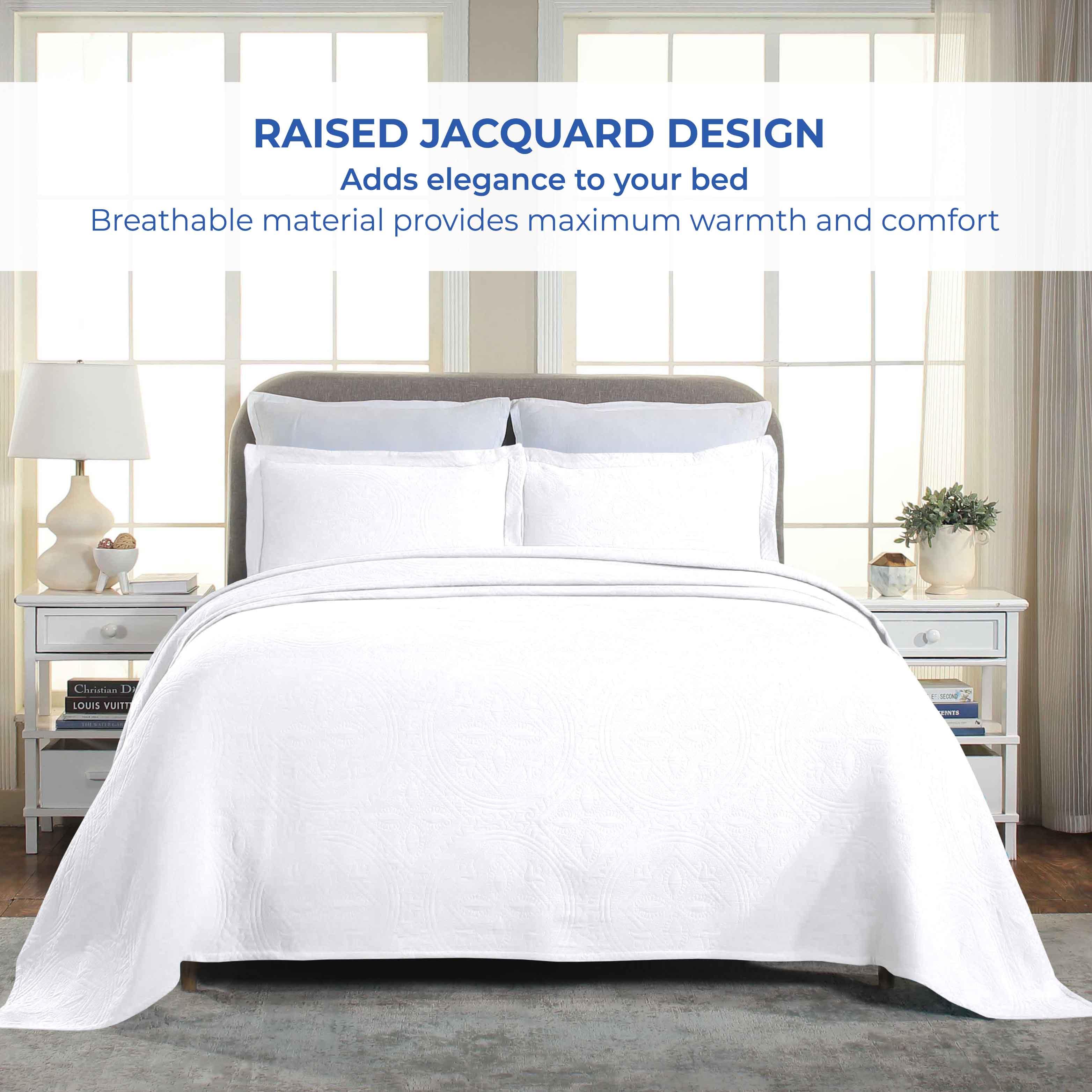 Celtic Circle Cotton Jacquard Matelasse Bedspread Set - Image 78