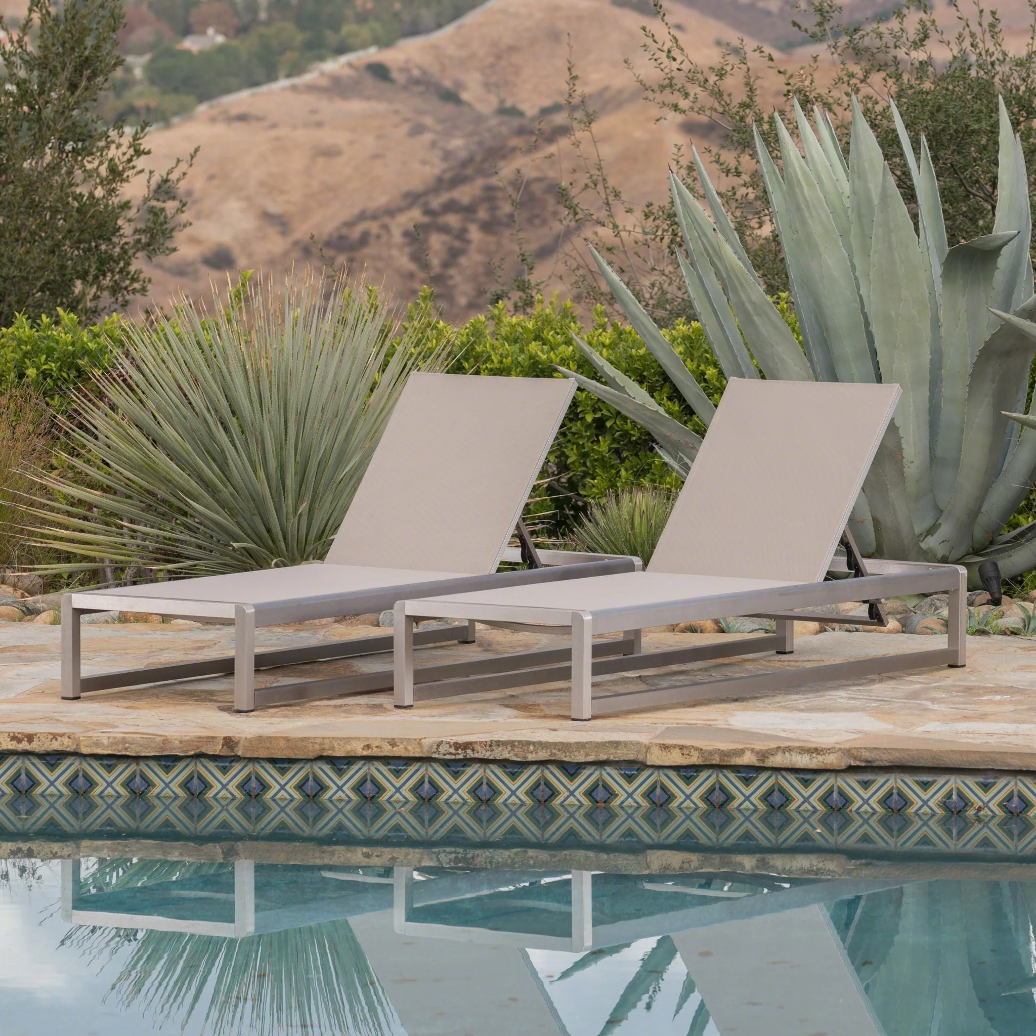 Chaise Lounge With 5 Reclining Positions, Outdoor Patio Lounge Chairs - Image 19