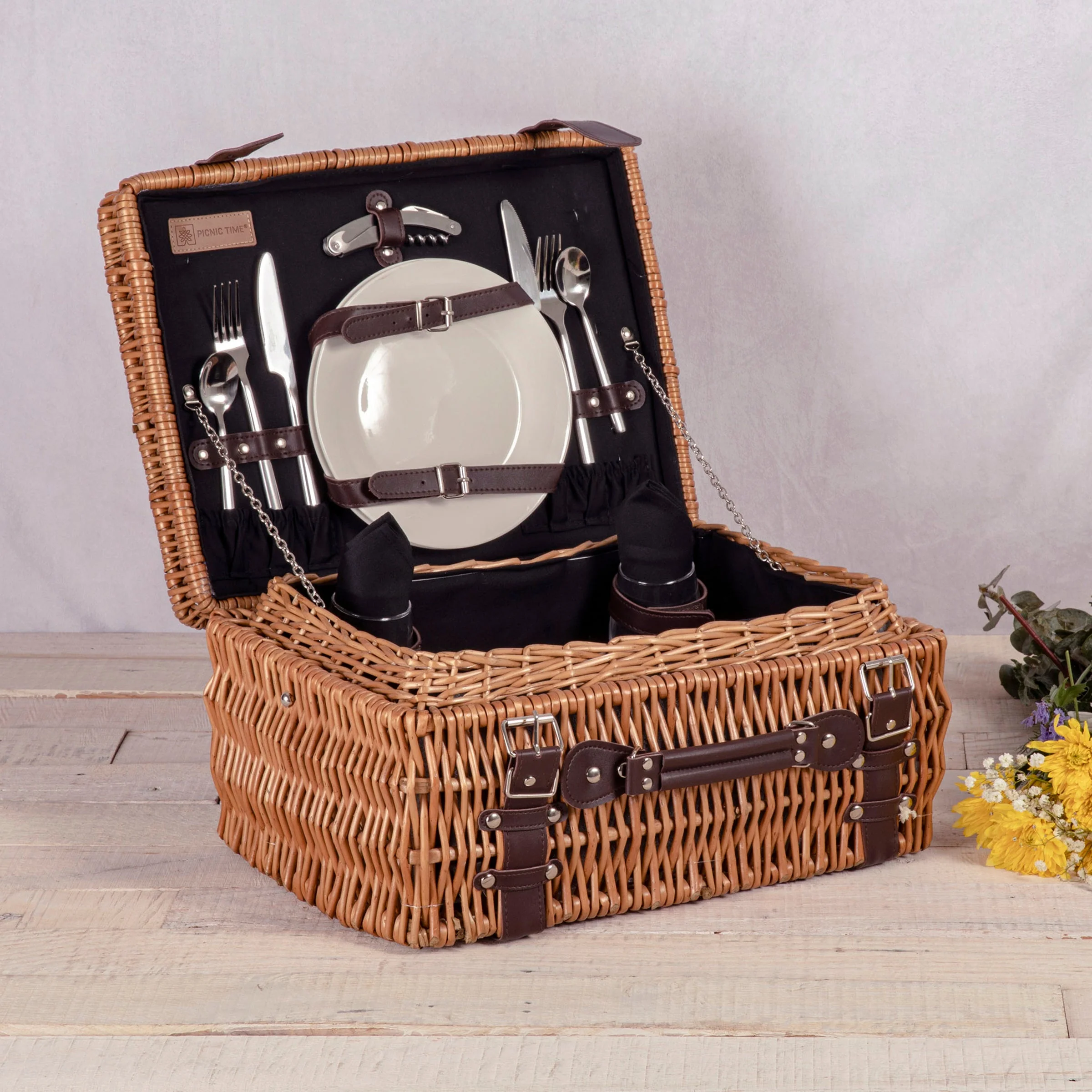 Champion Picnic Basket - Image 19