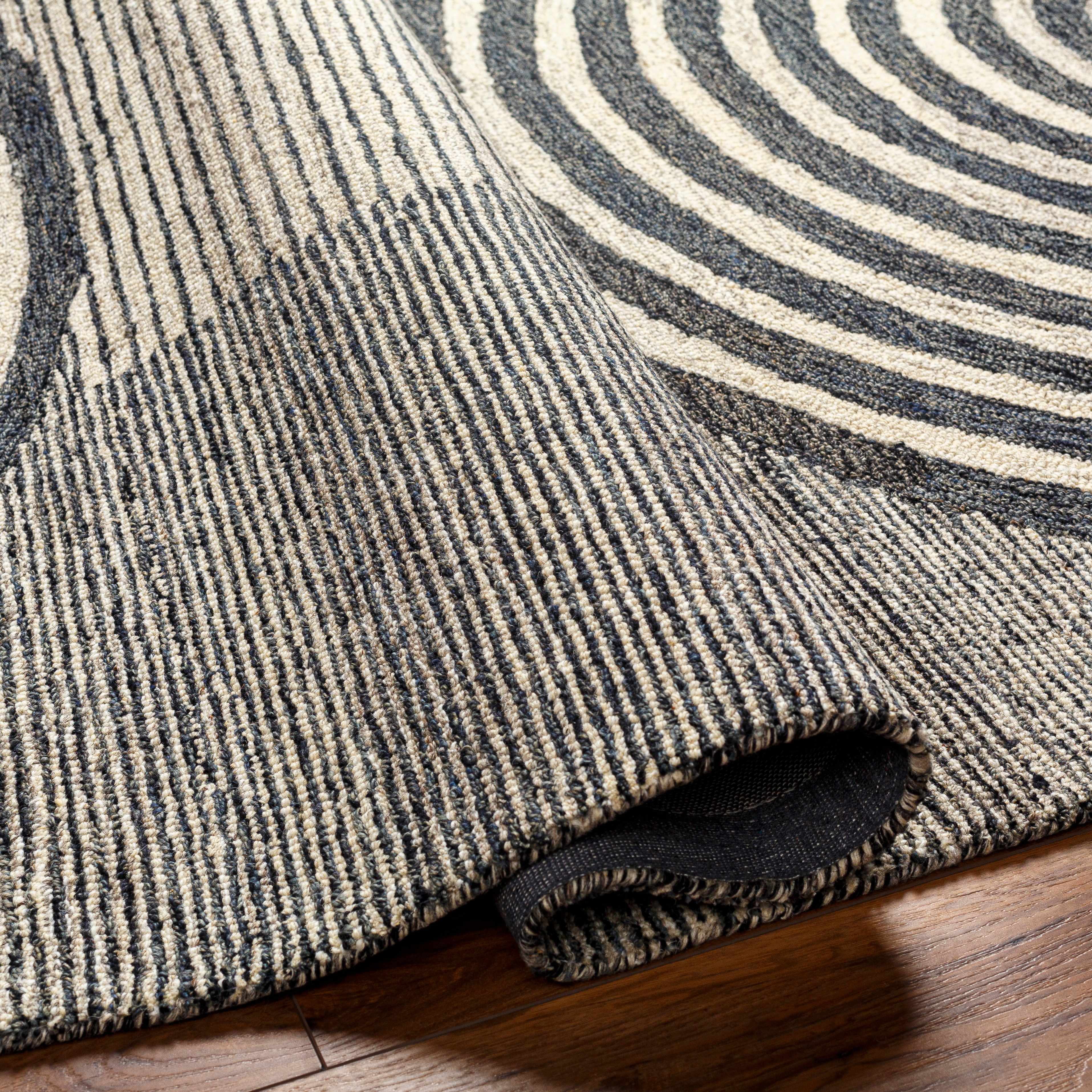 Chantesuta Modern Wool Rug - Image 6