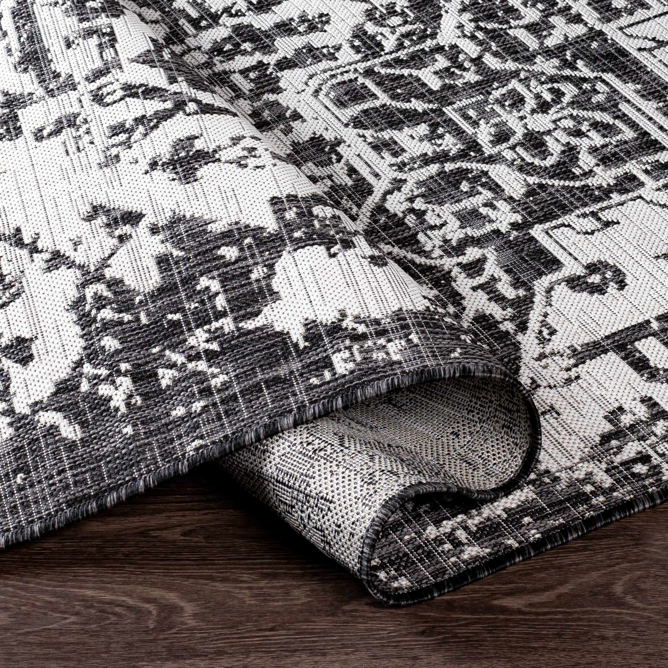 Charcoal Kilmacolm Indoor & Outdoor Area Rug - Clearance - Image 7
