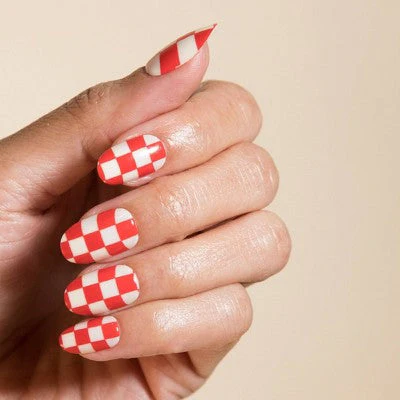 Chillhouse Fake Nails That's Amore 24ct - Image 3