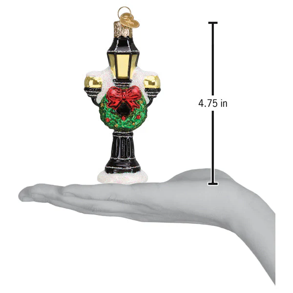 Christmas Lamp Post Ornament - Image 5