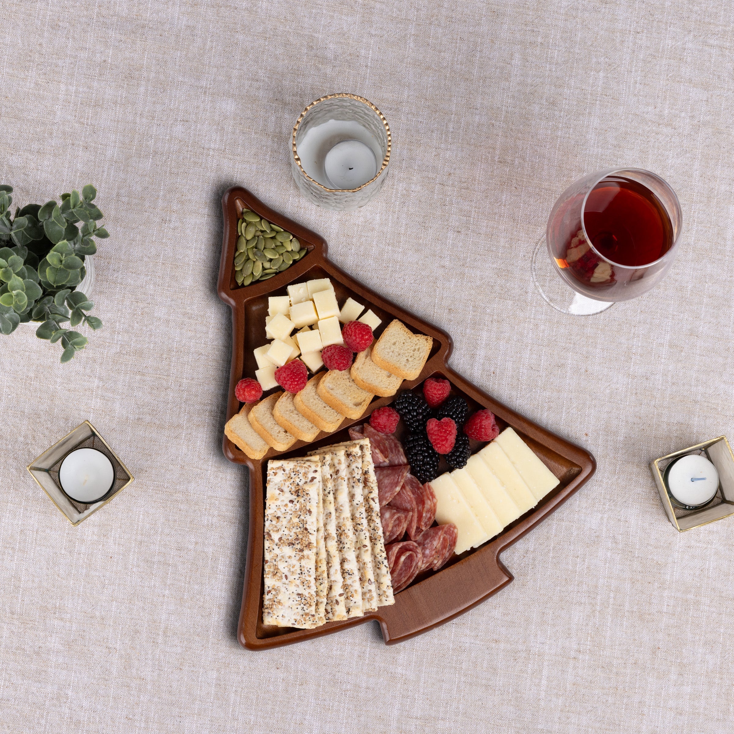 Christmas Tree Sectioned Serving Tray - Image 3