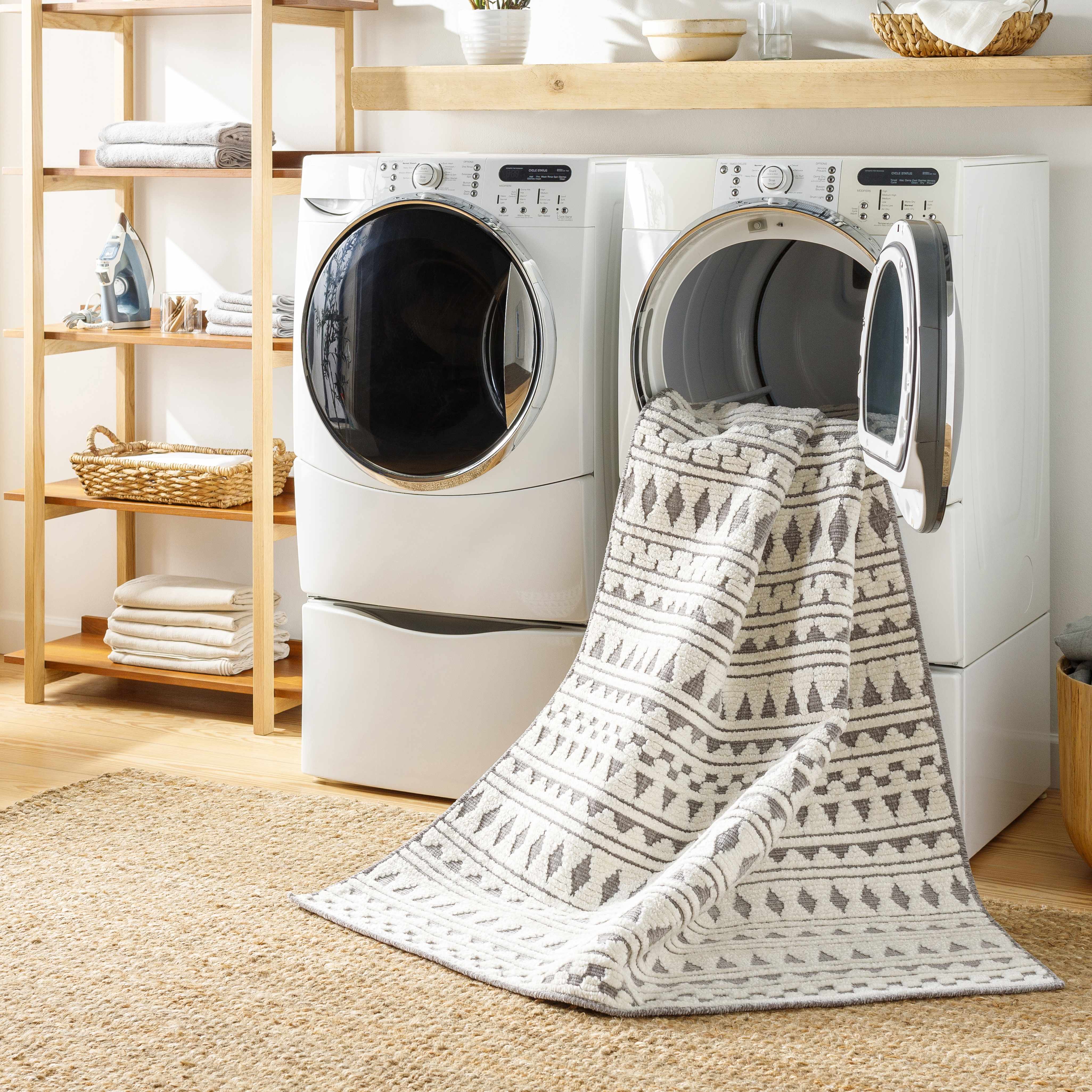 Cili Washable Area Rug - Clearance - Image 10