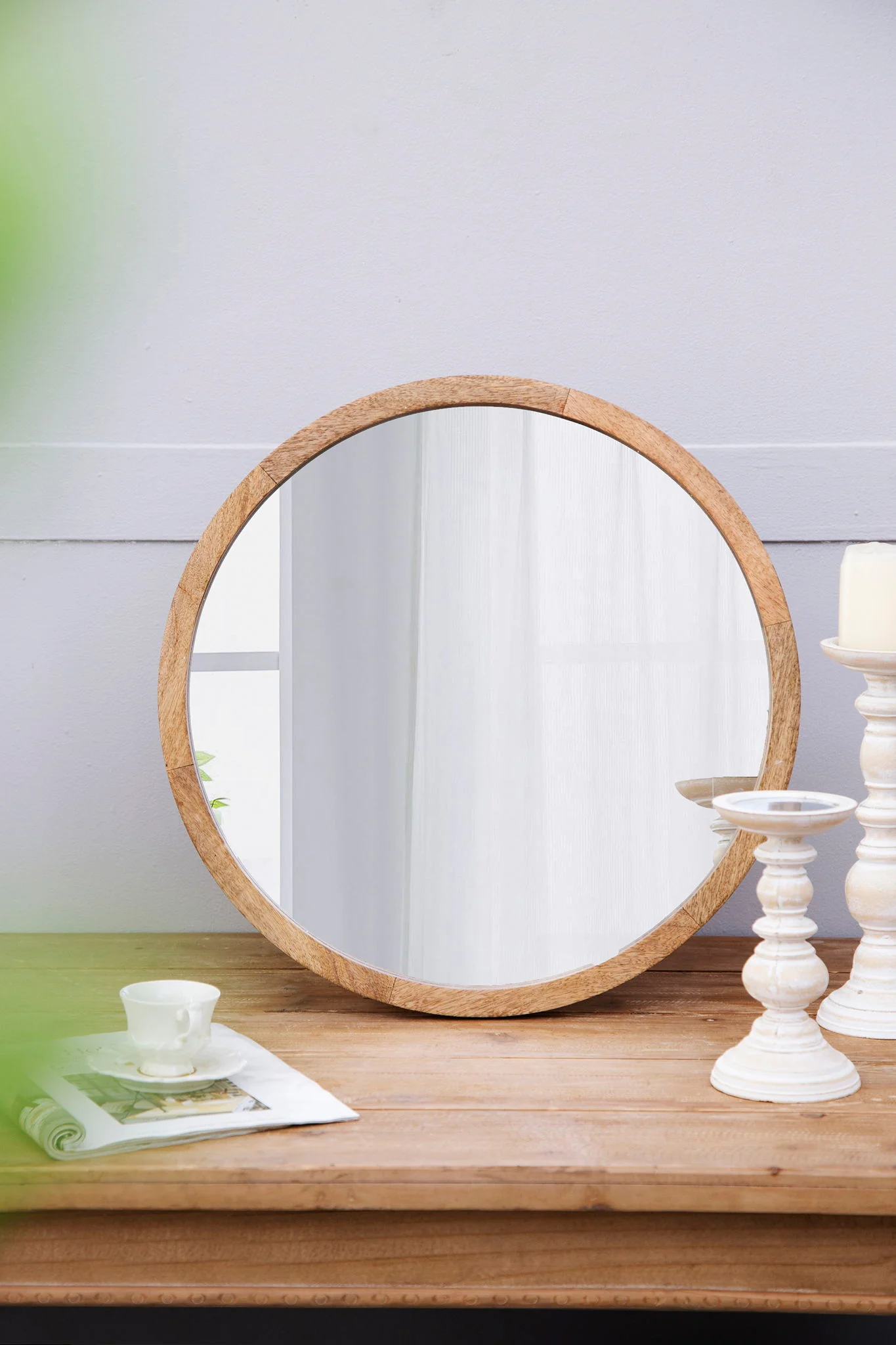 Circle Wall Mirror With Wooden Frame for Living Room - Image 19