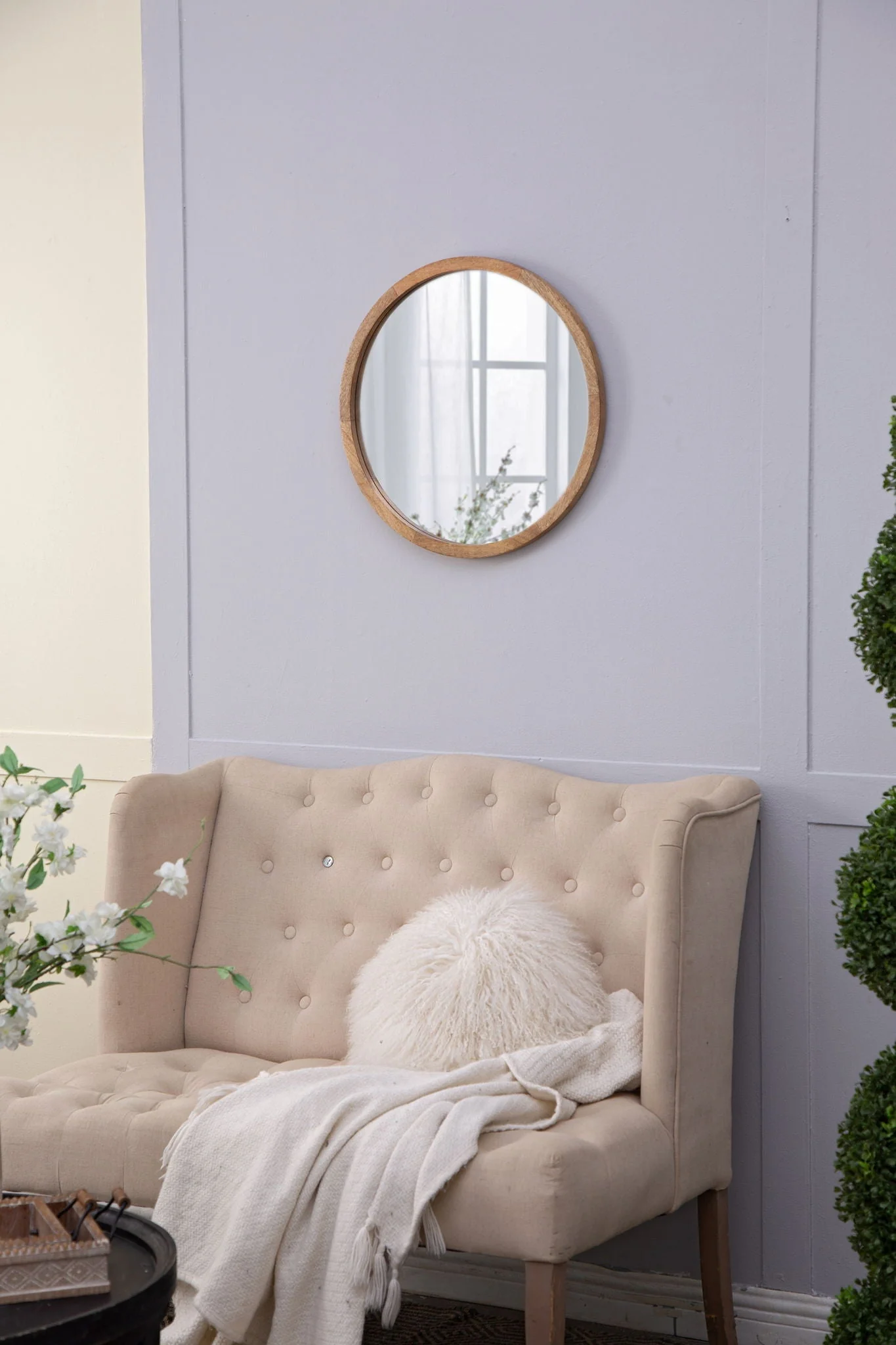 Circle Wall Mirror With Wooden Frame for Living Room - Image 31