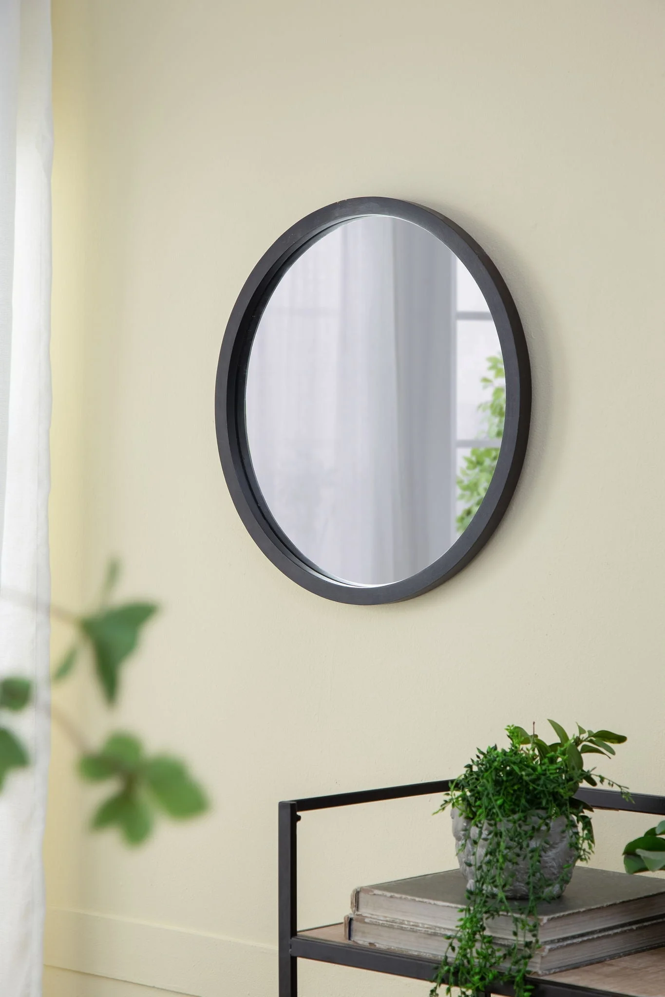 Circle Wall Mirror With Wooden Frame for Living Room - Image 32