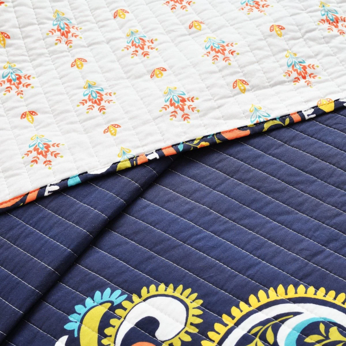 Clara Quilt 3 Piece Set - Image 14