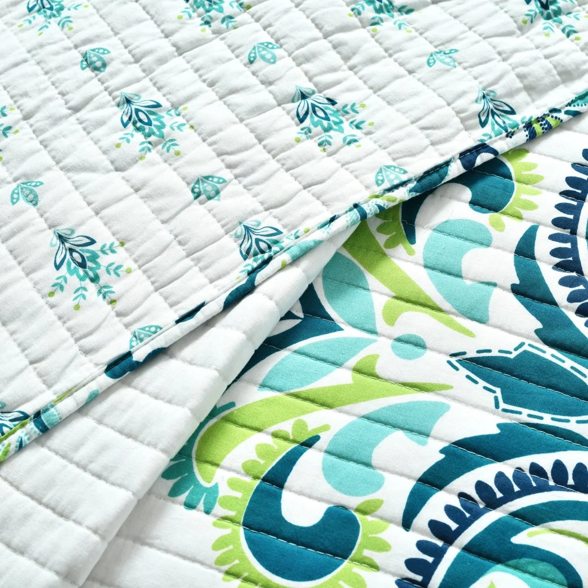 Clara Quilt 3 Piece Set - Image 15