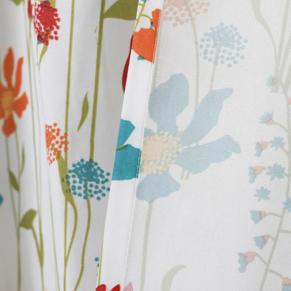 Clarissa Floral Shower Curtain - Image 8