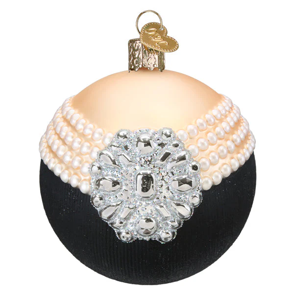 Classic Audrey Round Ornament - Image 3
