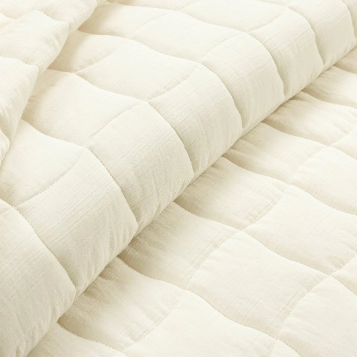 Cloud Gauze 3 Piece Quilt Set - Image 11