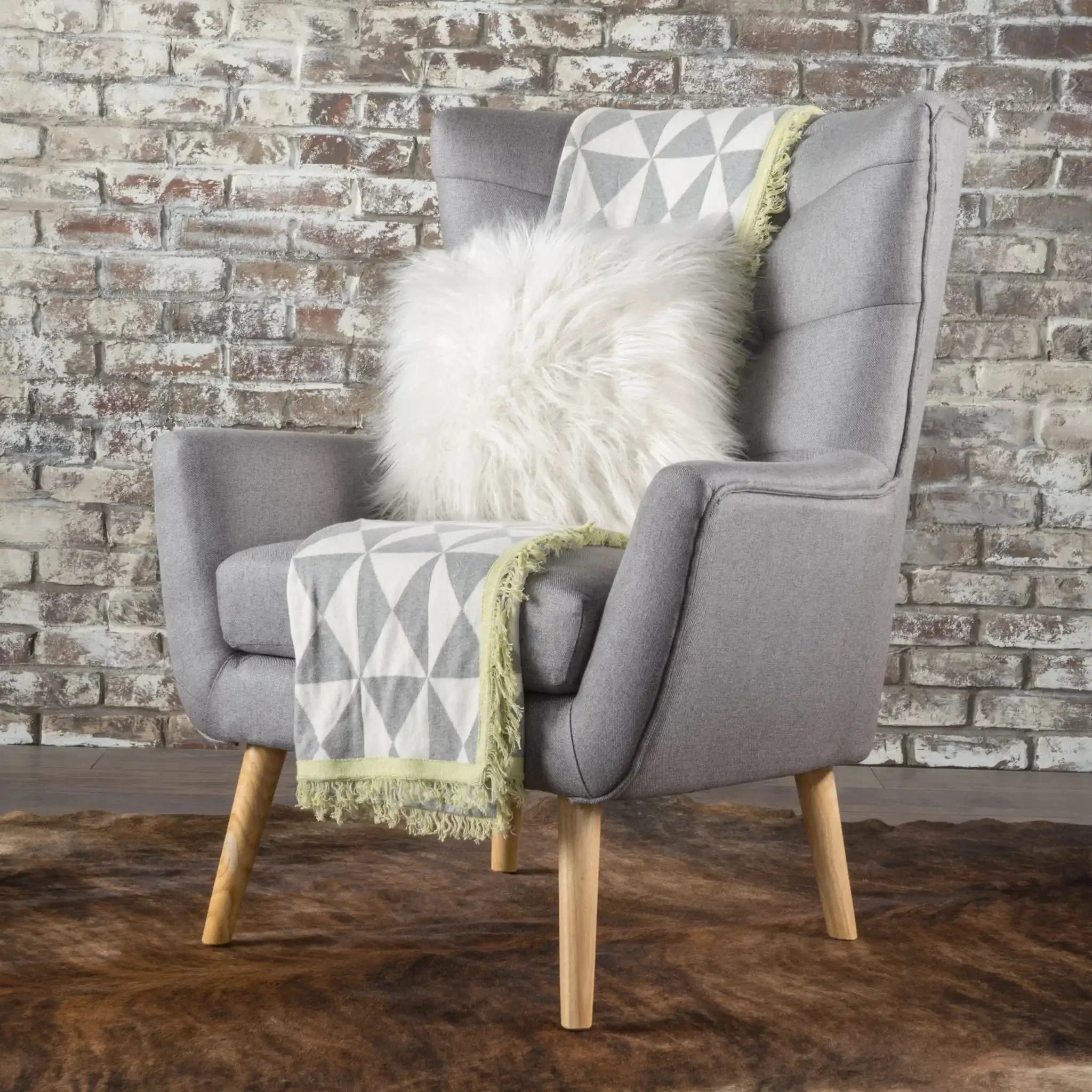 Club Chair With Rubberwood Legs - Image 8