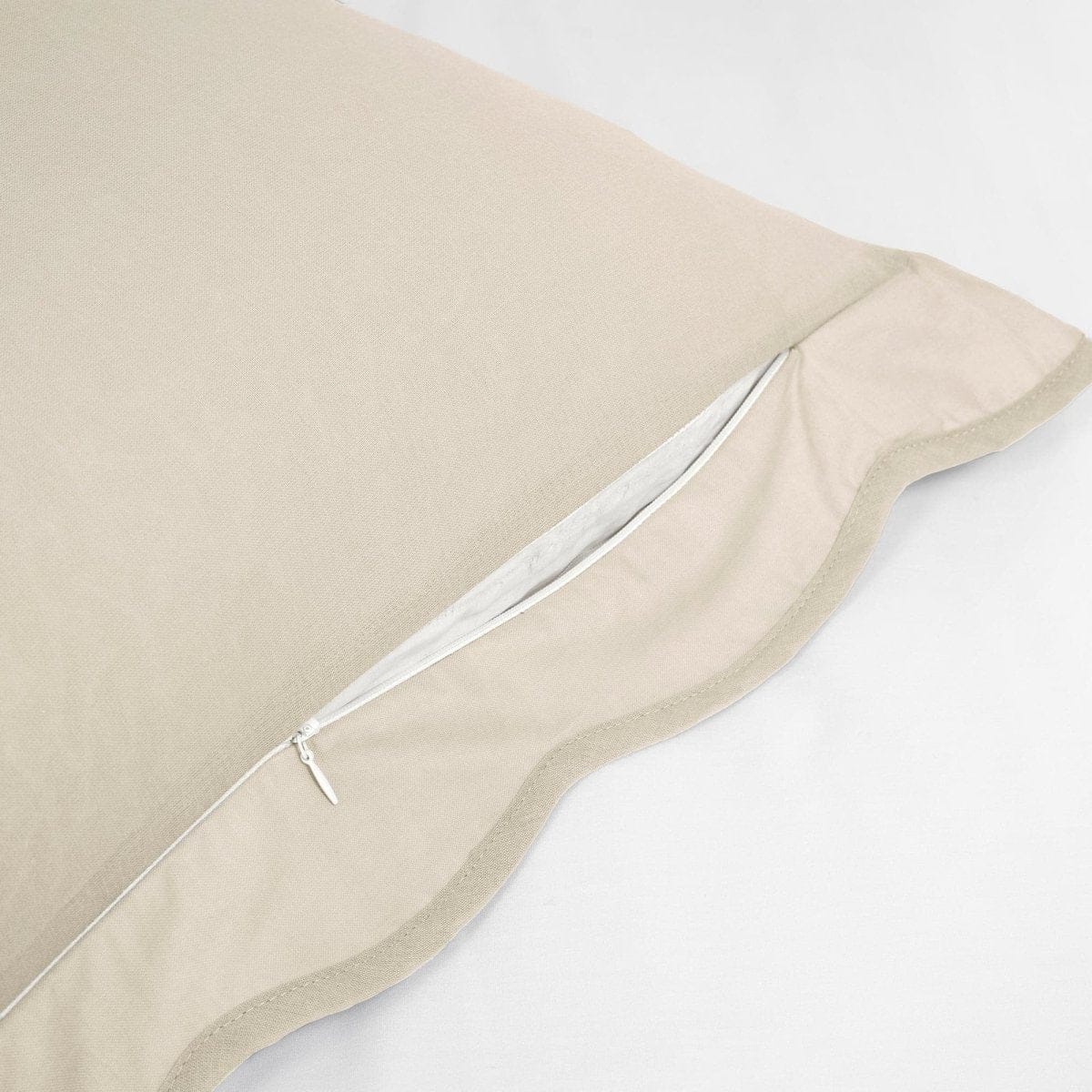 Coastal Chic Scalloped Edge 100% Cotton Reversible Duvet Cover Set - Image 12
