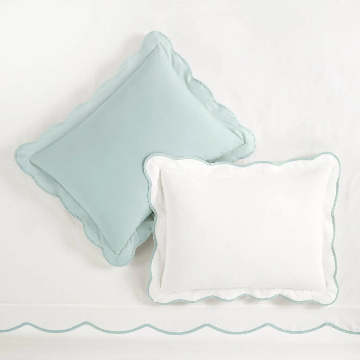 Coastal Chic Scalloped Edge 100% Cotton Reversible Duvet Cover Set - Image 15